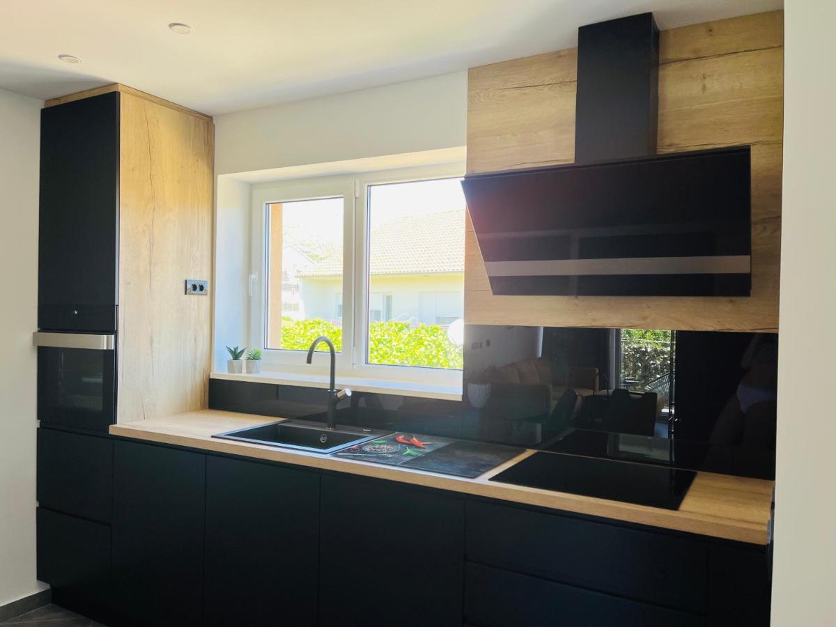 Kia Ora Apartment Trogir Exteriör bild