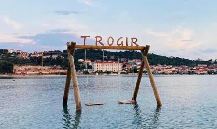 Kia Ora Apartment Trogir Exteriör bild