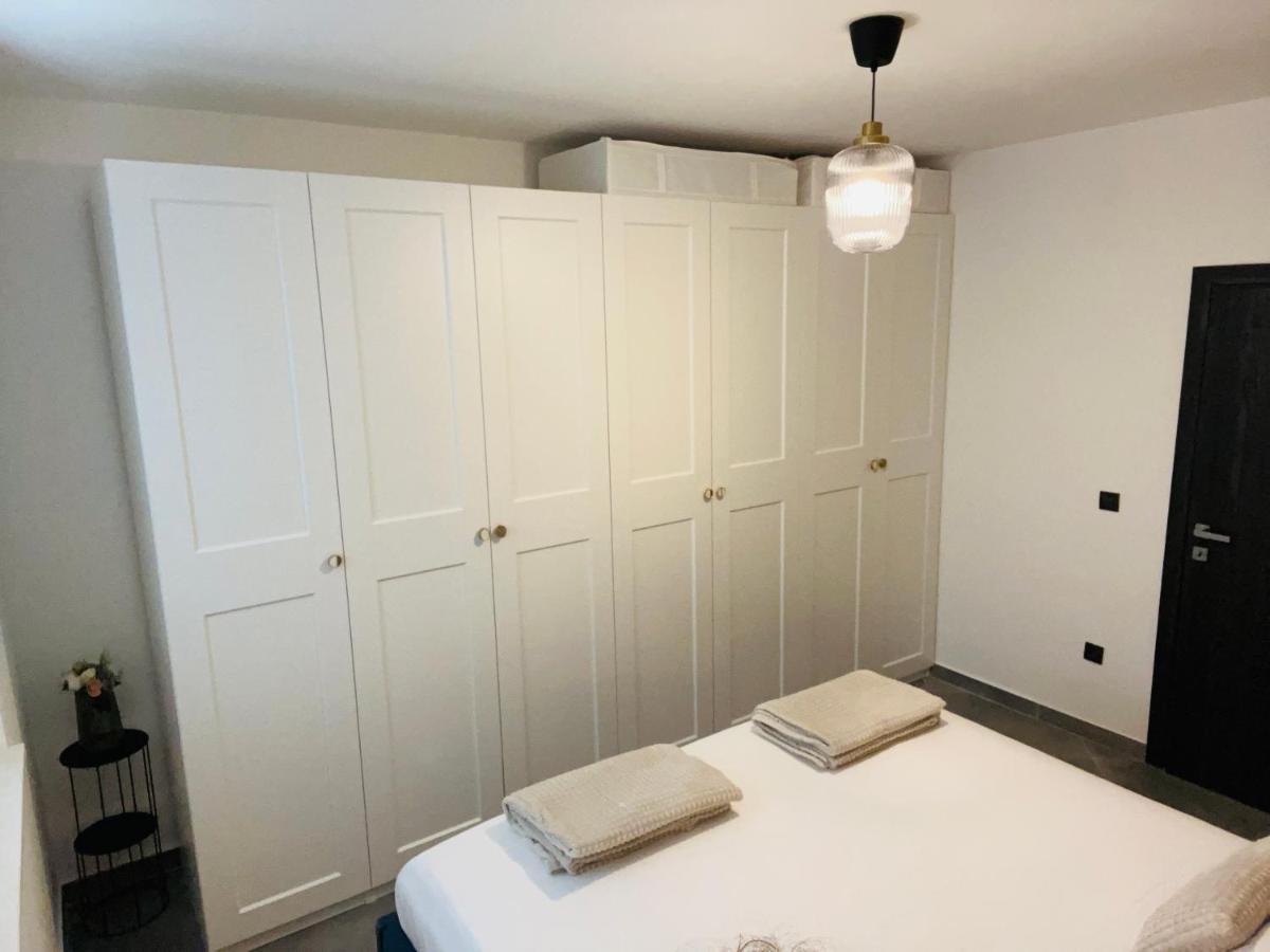Kia Ora Apartment Trogir Exteriör bild